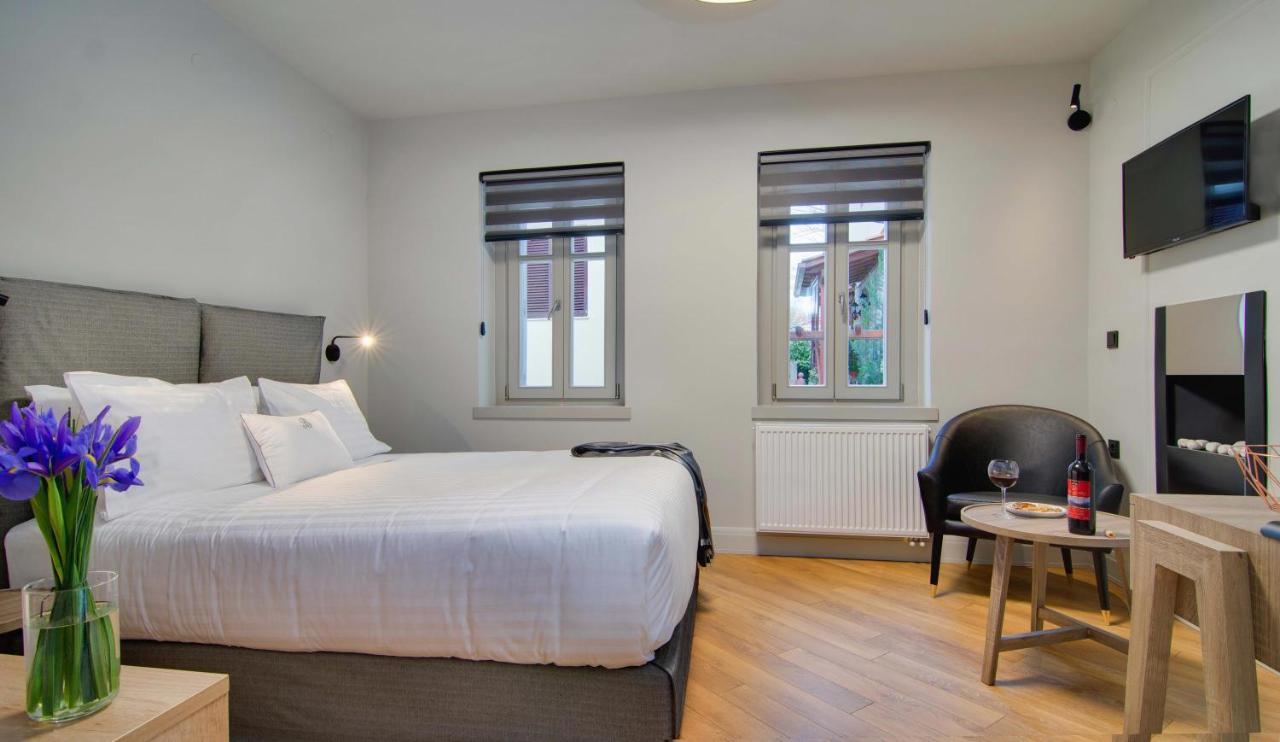 Hotel Boulgari Янина Екстериор снимка