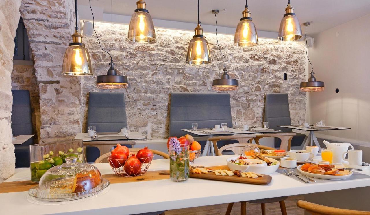Hotel Boulgari Янина Екстериор снимка